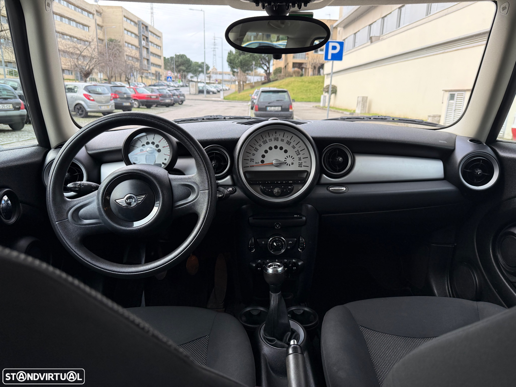 MINI Clubman Cooper D - 9