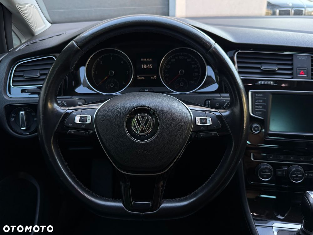 Volkswagen Golf 2.0 TDI (BlueMotion Technology) DSG Highline - 26