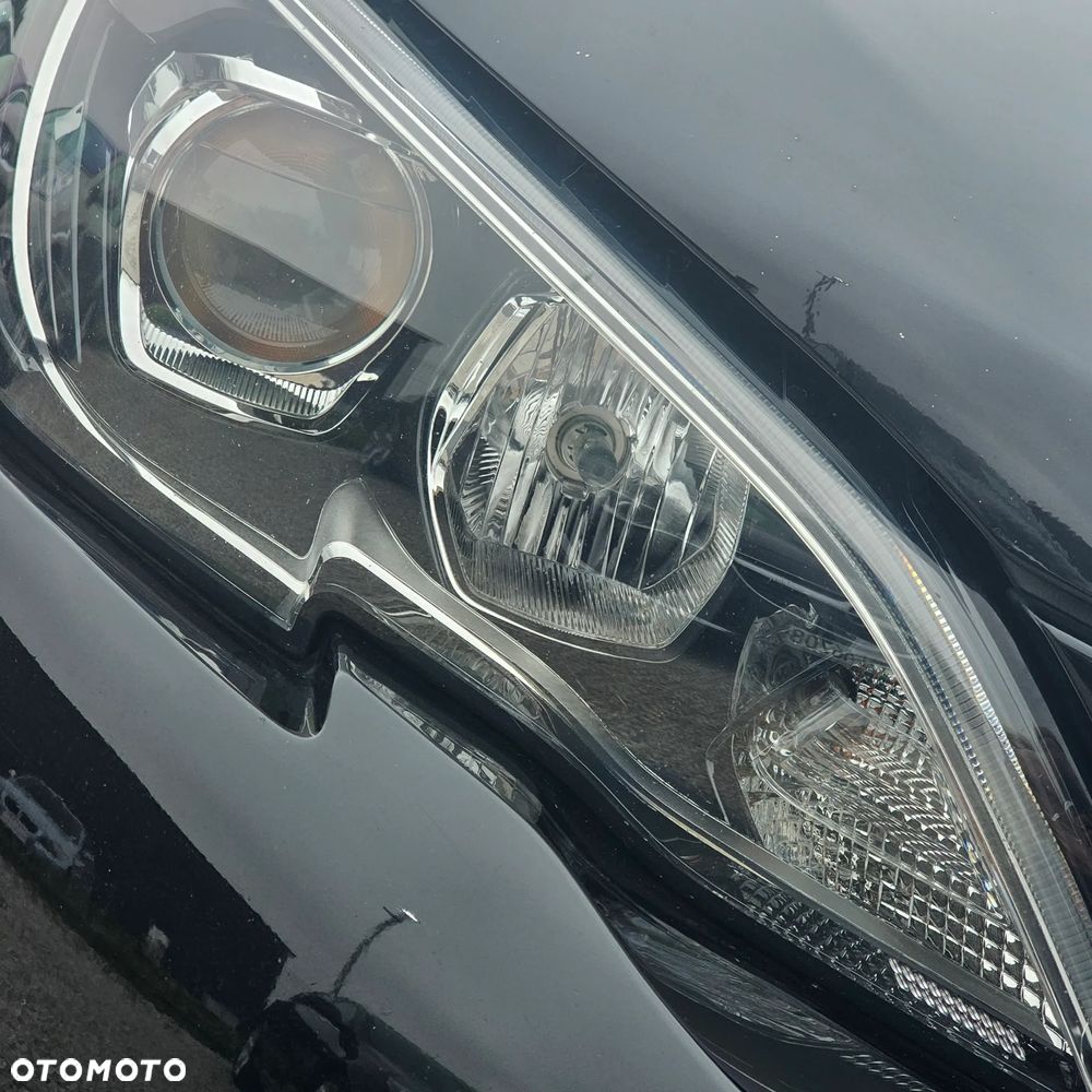 Peugeot 308 - 13