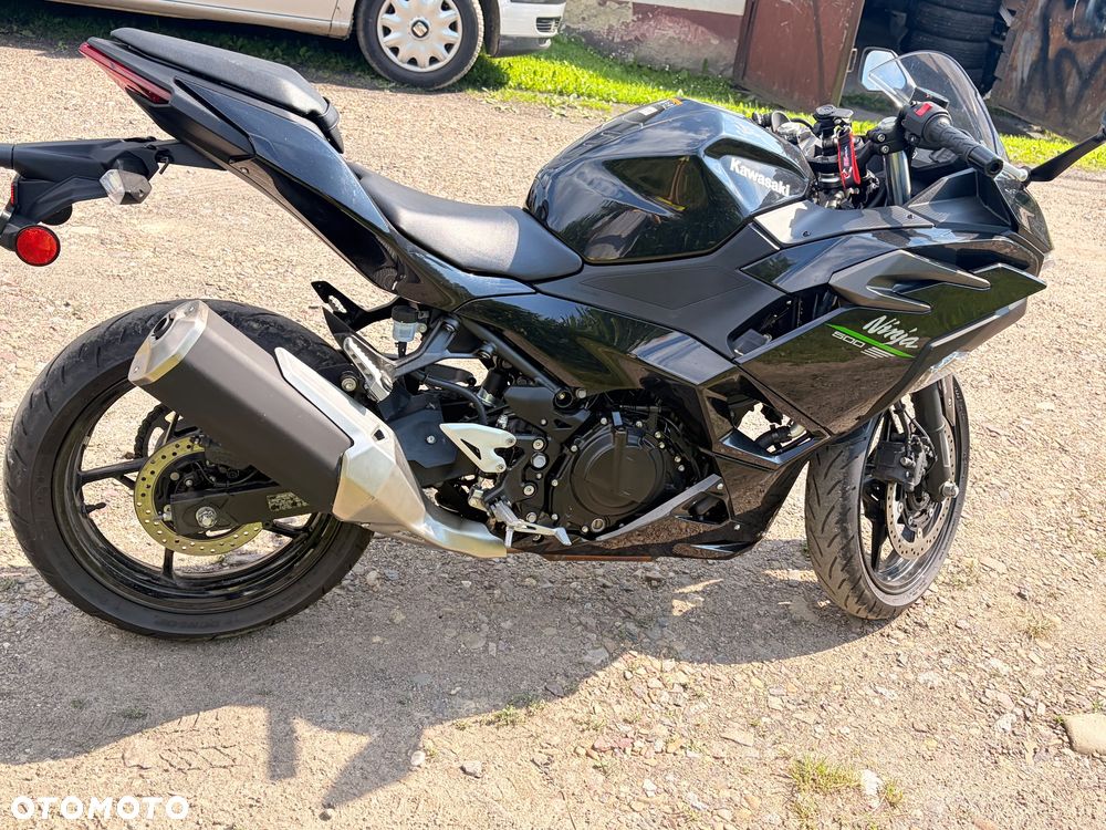 Kawasaki Ninja 500 - 4