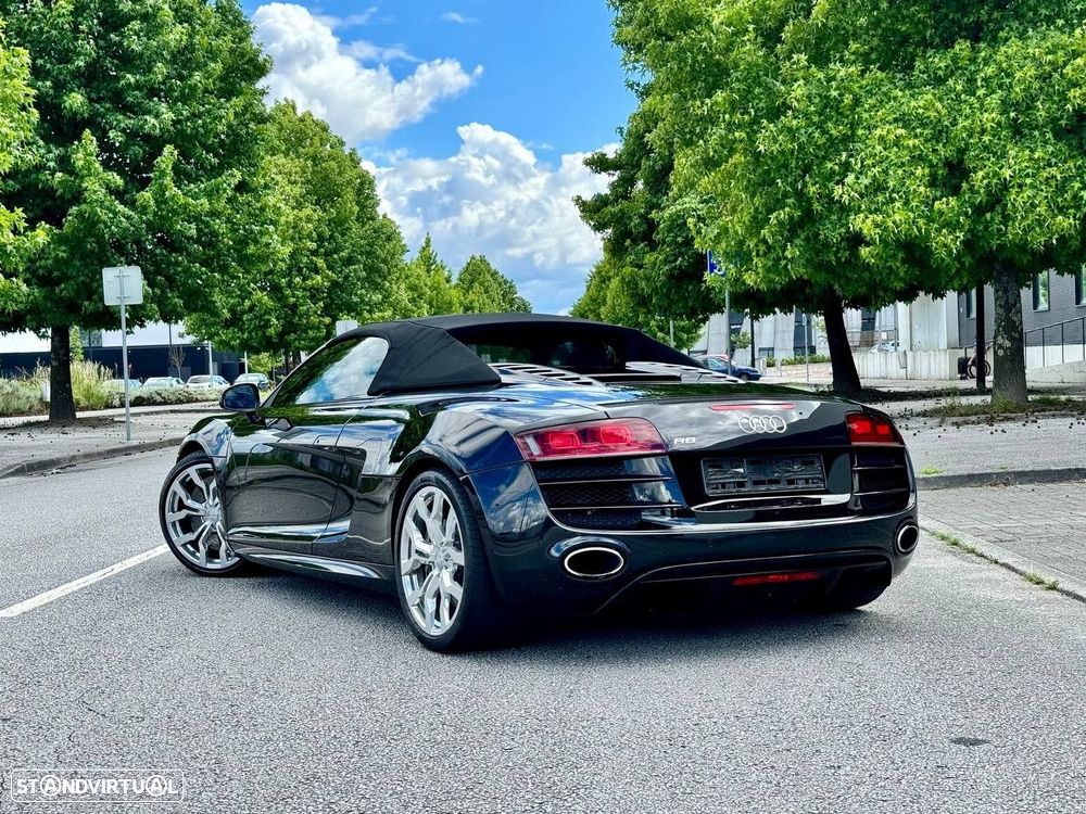 Audi R8 Spyder 5.2 FSi V10 quattro R tronic - 17