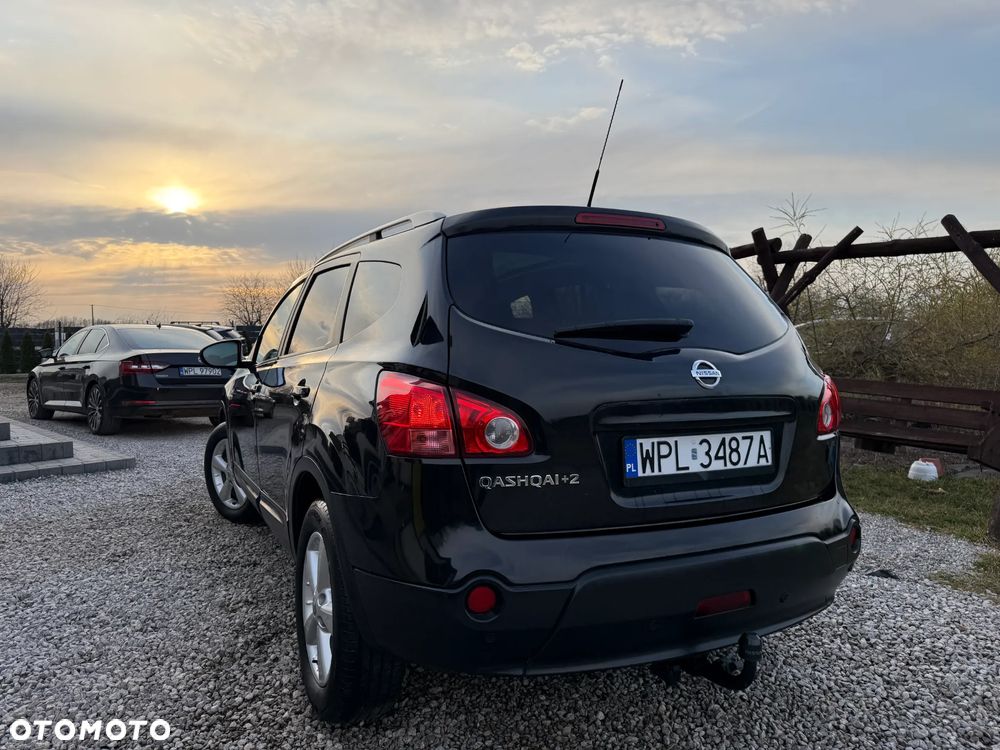 Nissan Qashqai+2 - 38