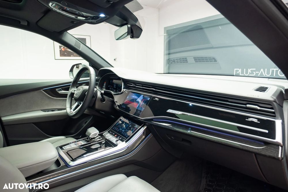 Audi Q8 50 TDI quattro Tiptronic MHEV - 36