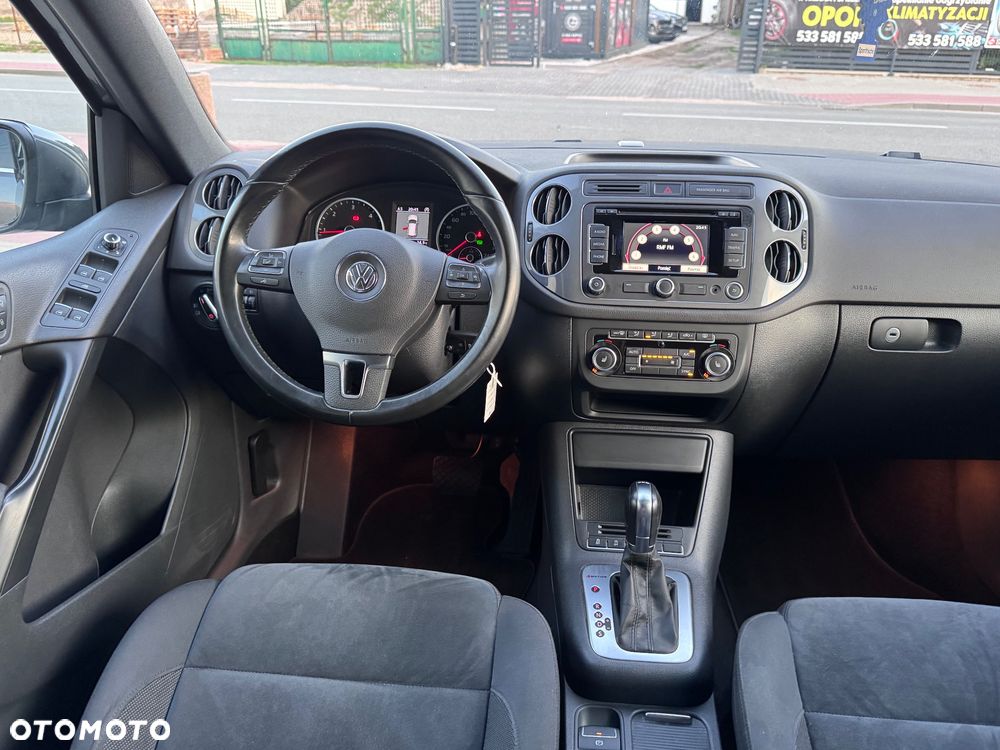Volkswagen Tiguan 2.0 TDI DPF 4Motion BlueMotion Technology DSG Sport & Style - 29