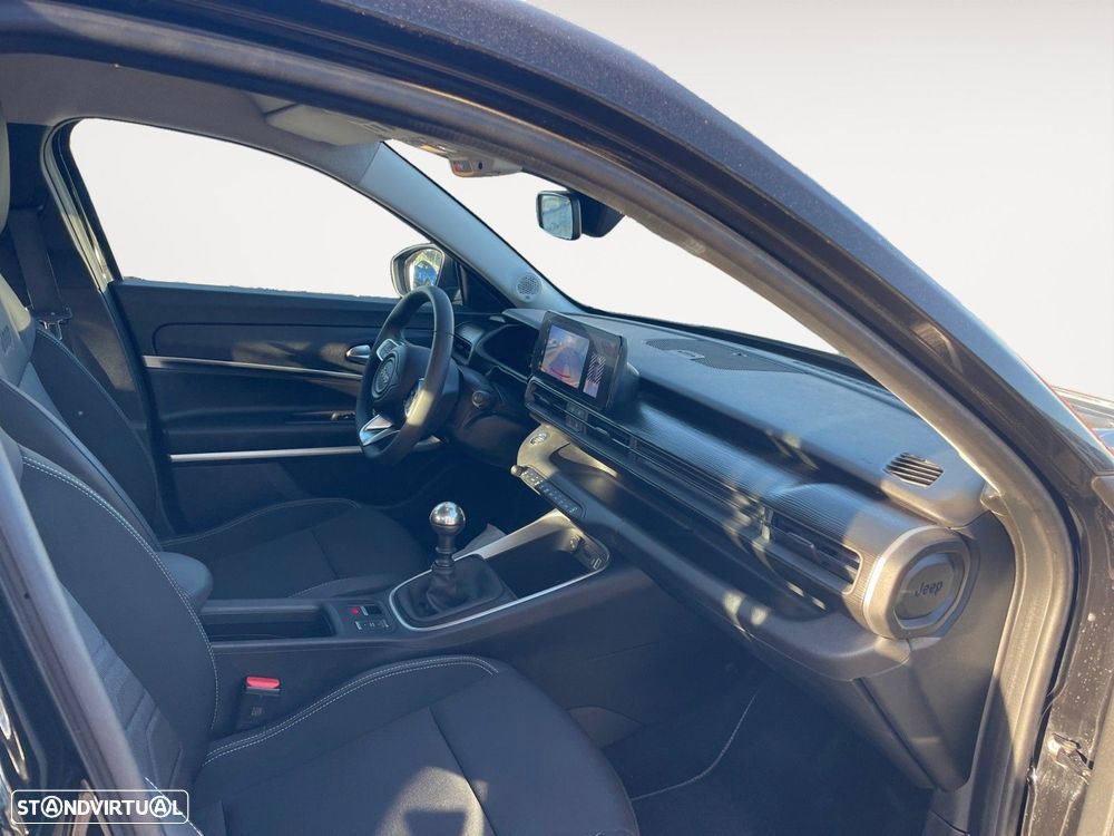 Jeep Avenger 1.2 GSE T3 Altitude - 15