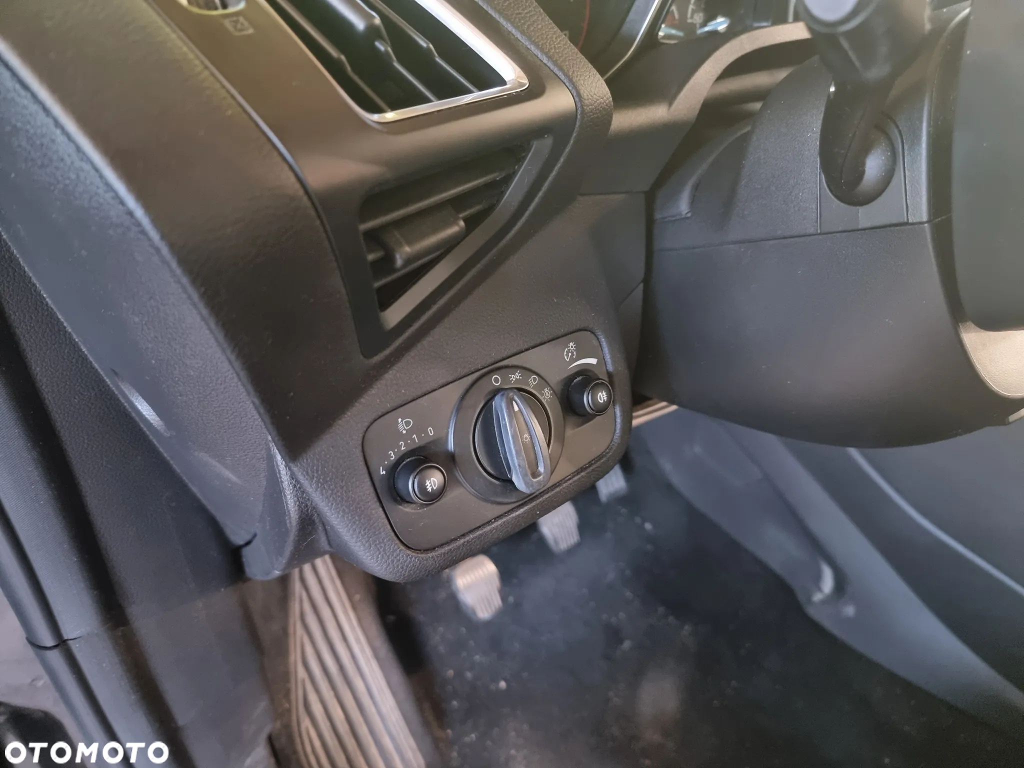 Ford C-MAX 1.0 EcoBoost Titanium ASS - 9