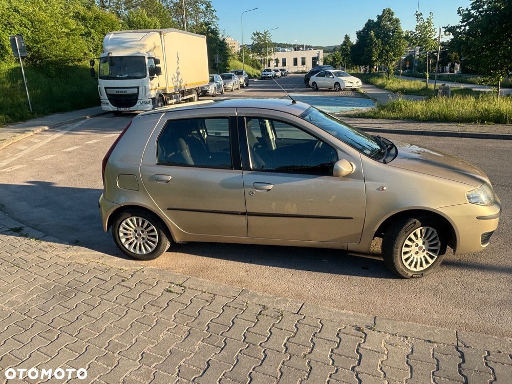 Fiat Punto 1.2 8V - 4
