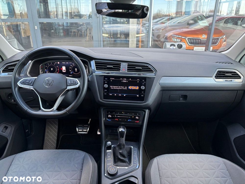 Volkswagen Tiguan - 10