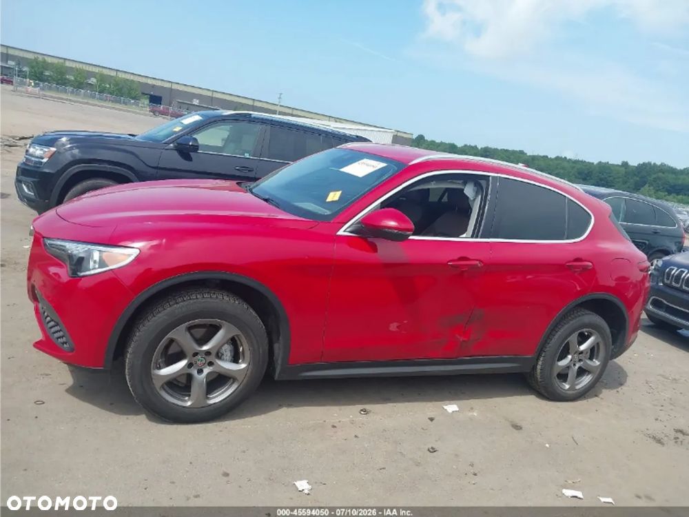 Alfa Romeo Stelvio - 18