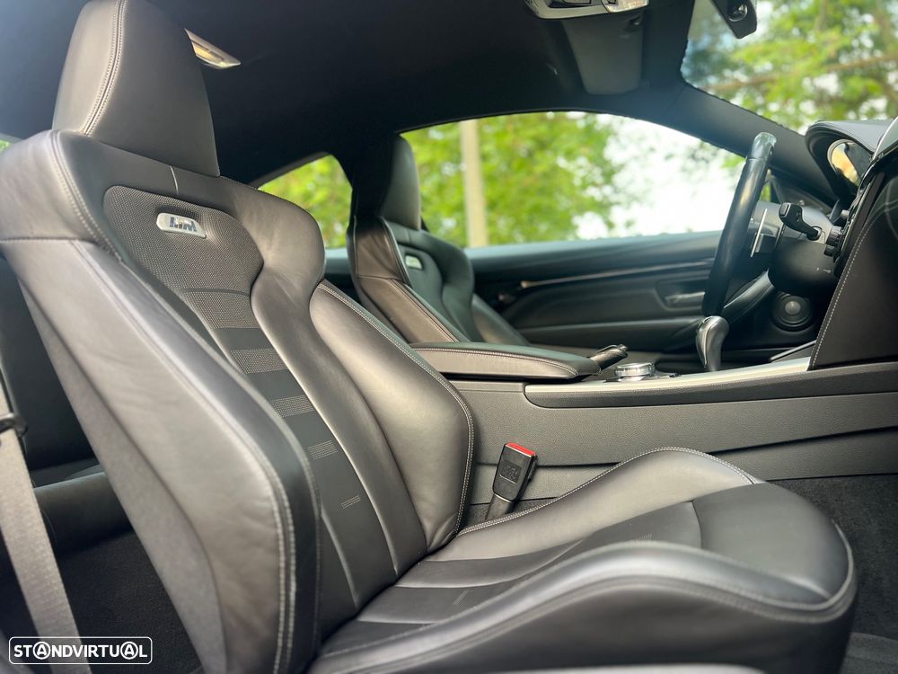 BMW M4 Coupe DKG - 19