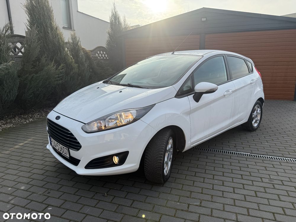 Ford Fiesta 1.0 Champions Edition - 12