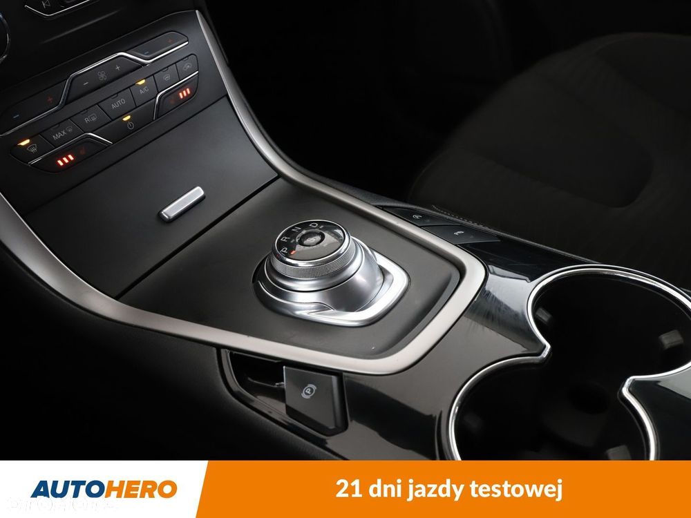 Ford S-Max - 27