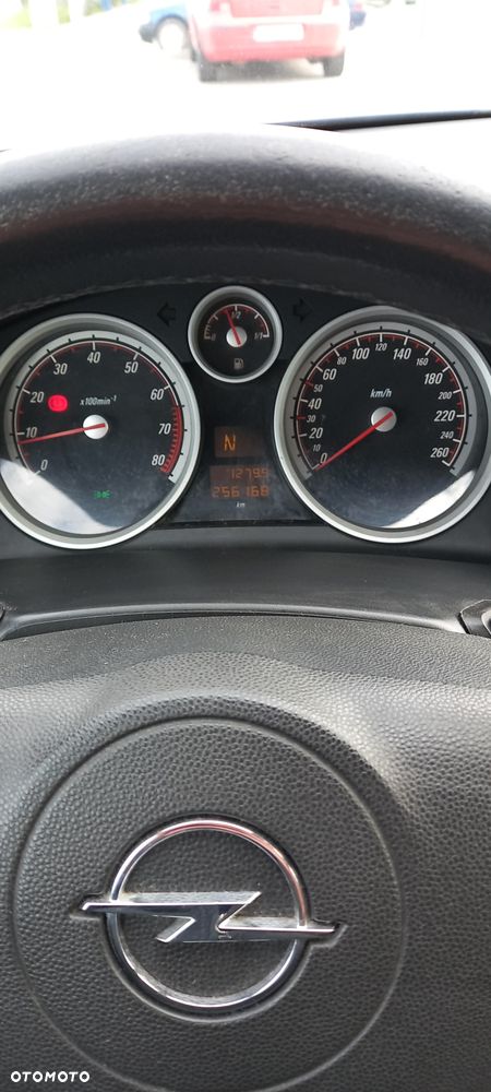 Opel Astra III GTC 1.6 Sport Easytronic - 6