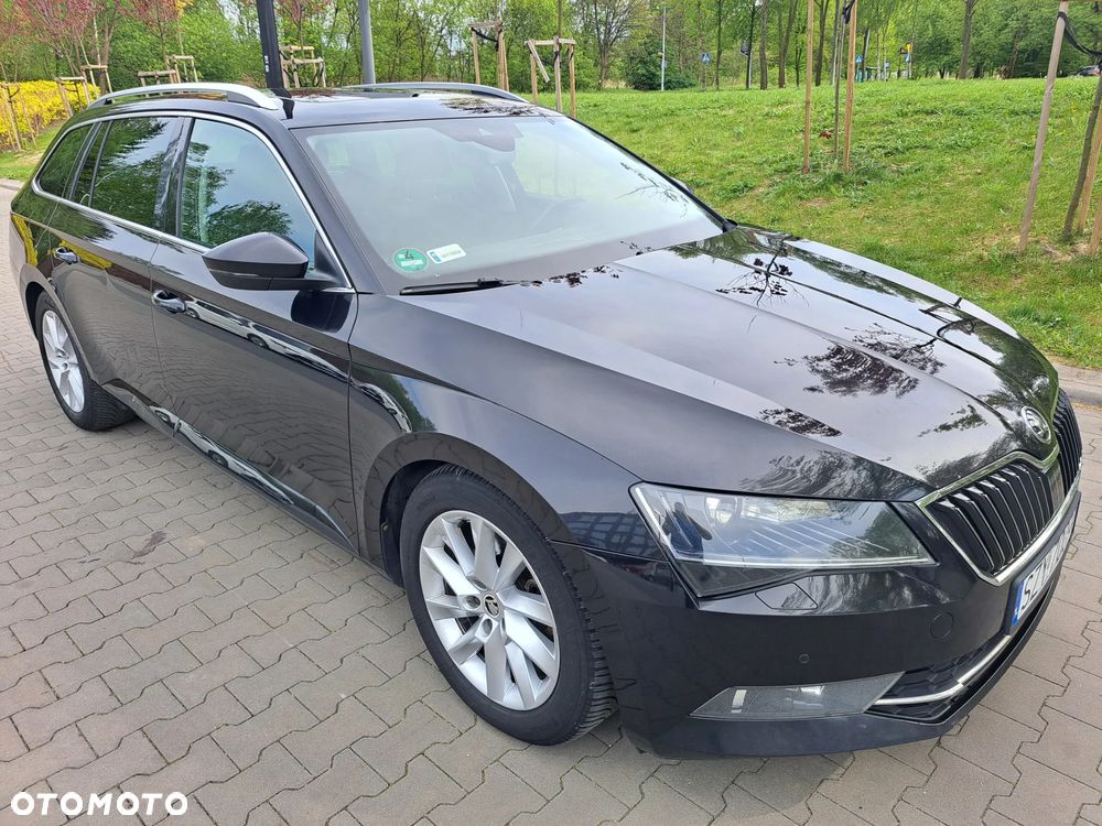 Skoda Superb 2.0 TDI DSG Premium Edition - 1