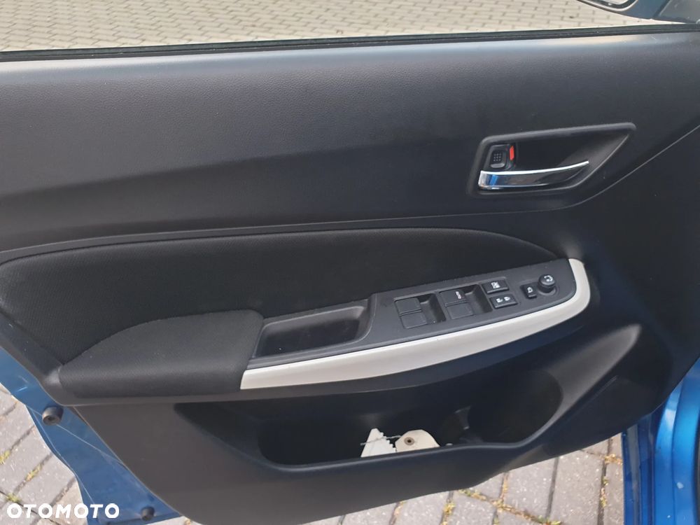 Suzuki Swift 1.2 Dualjet Hybrid Comfort - 15