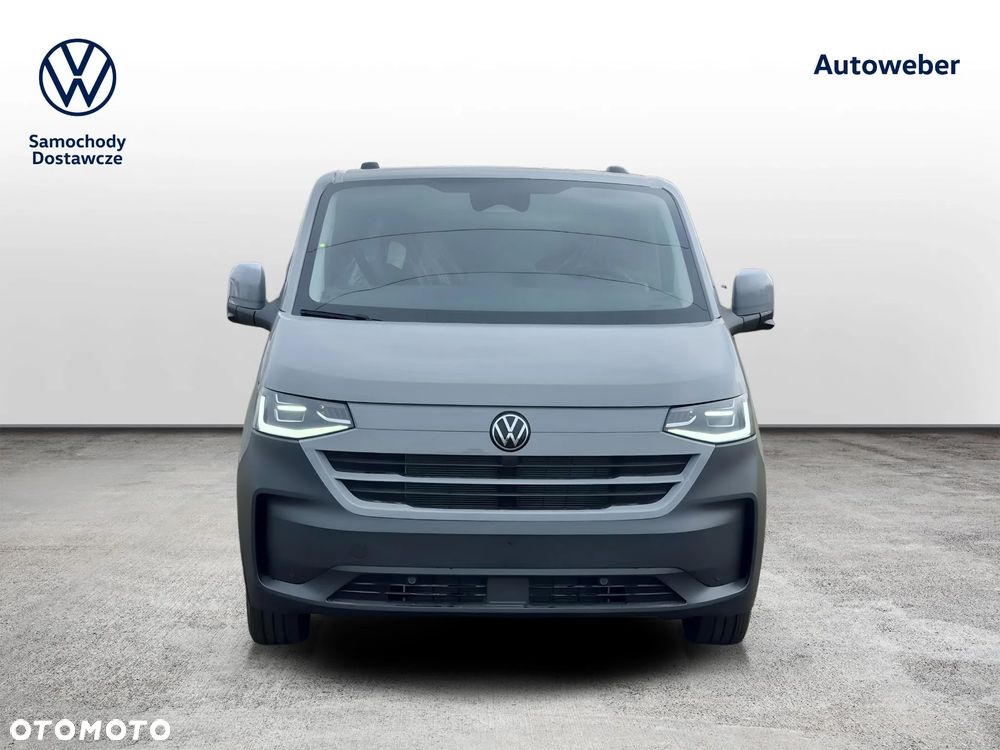 Volkswagen Caravelle - 8