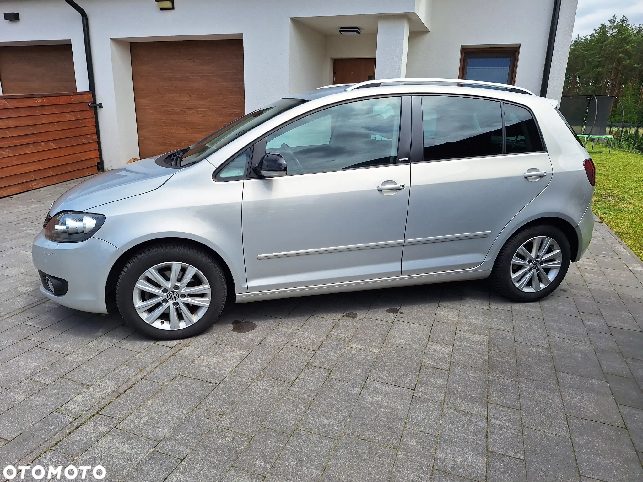 Volkswagen Golf Plus 1.6 TDI DPF DSG Style - 3