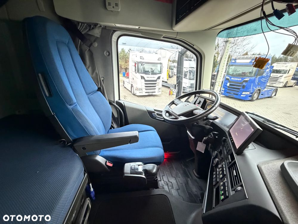 Volvo FH 2023 volvo XL 460 zwykły silnik na zwykłym turbo FULL LED klima z Niemiec - 32