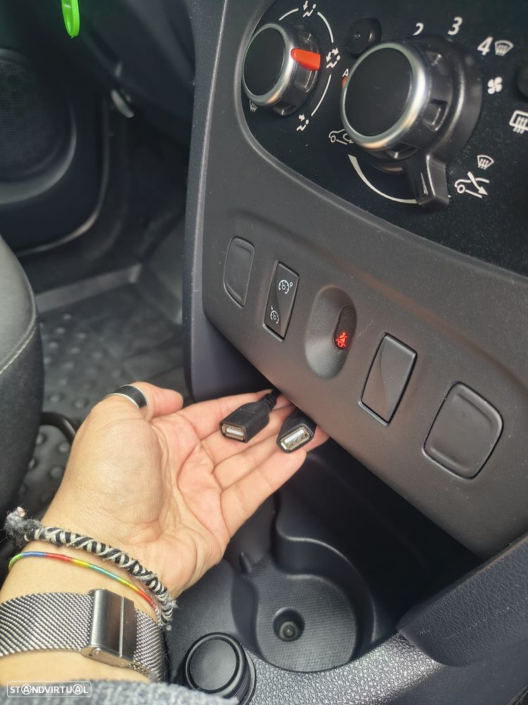 Dacia Sandero 1.0 ECO-G Comfort Bi-Fuel - 25