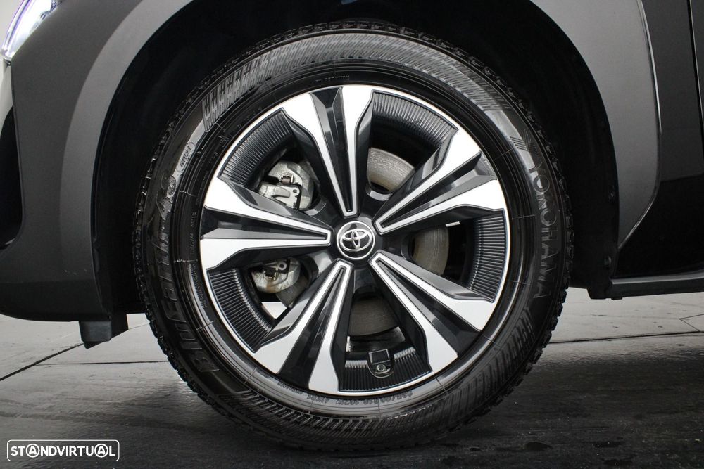 Toyota bZ4X 71,4 kWh Exclusive - 38