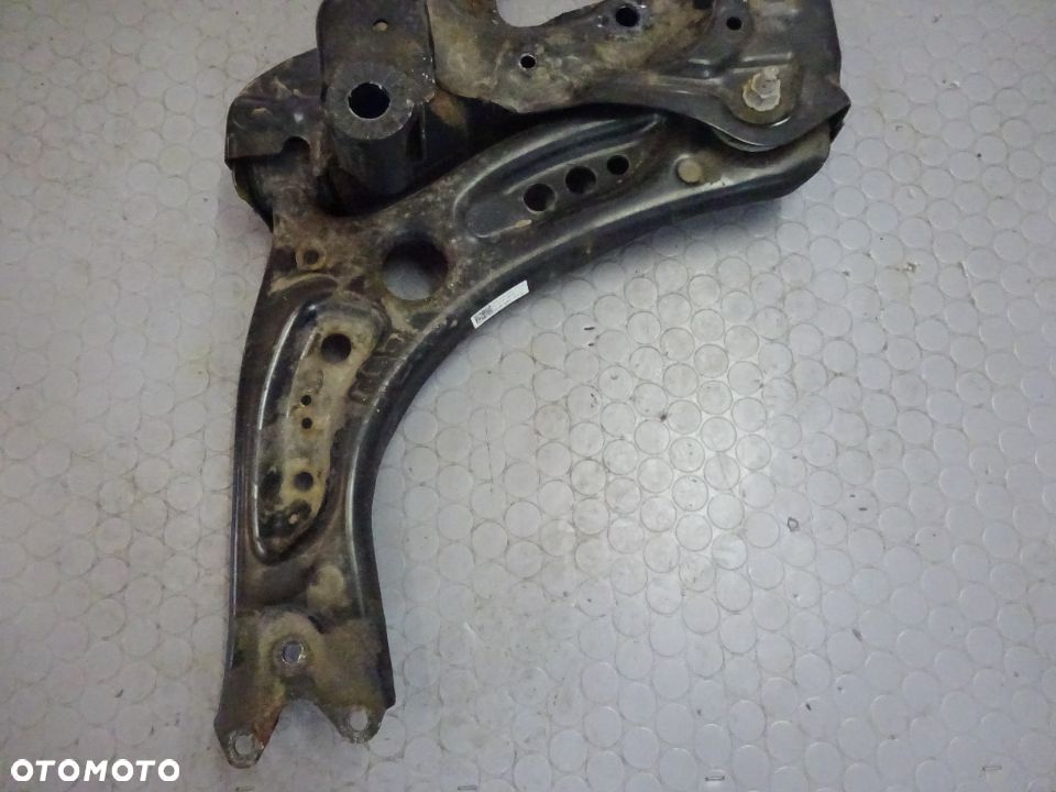 5Q0407151J 5Q0407152J Wahacz L P VW Golf VII czesci