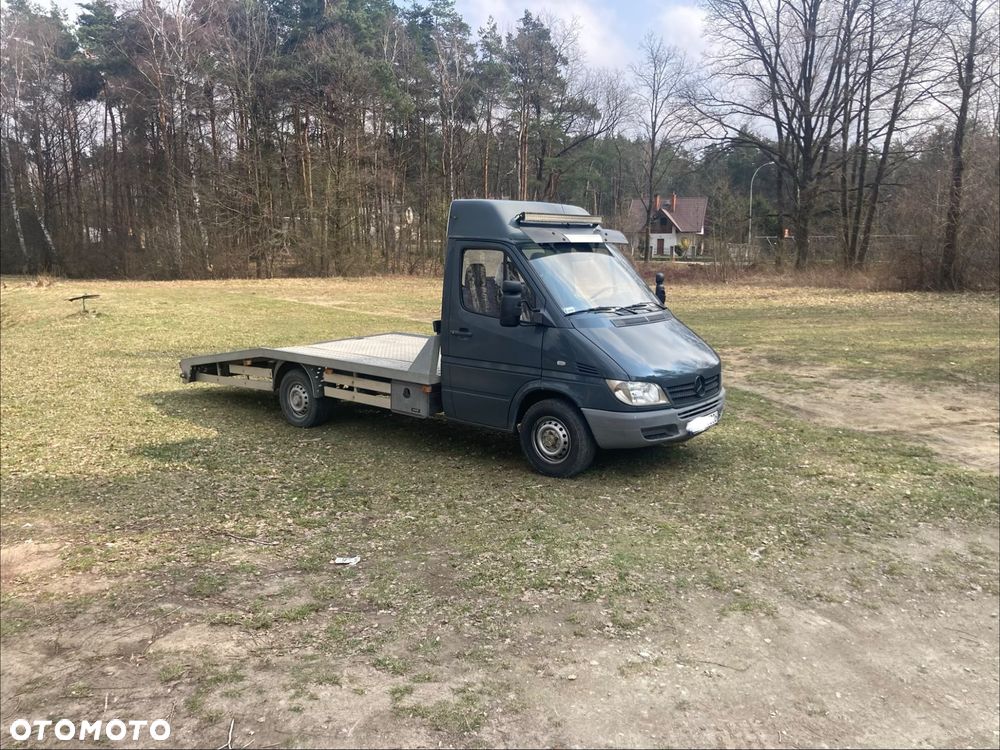 Mercedes-Benz Sprinter - 5