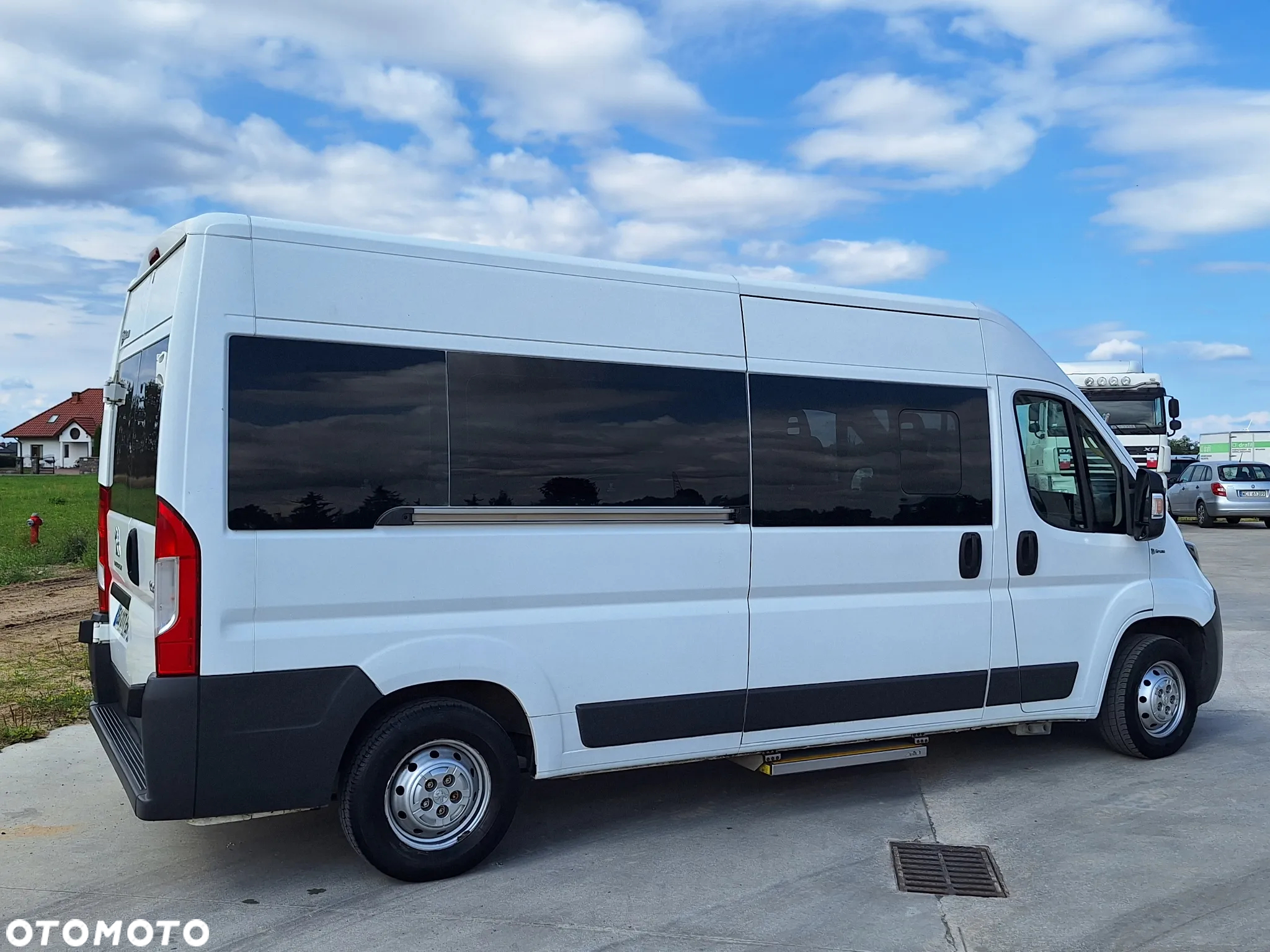 Peugeot Boxer HDi 335 L3H2 TwinCab - 2