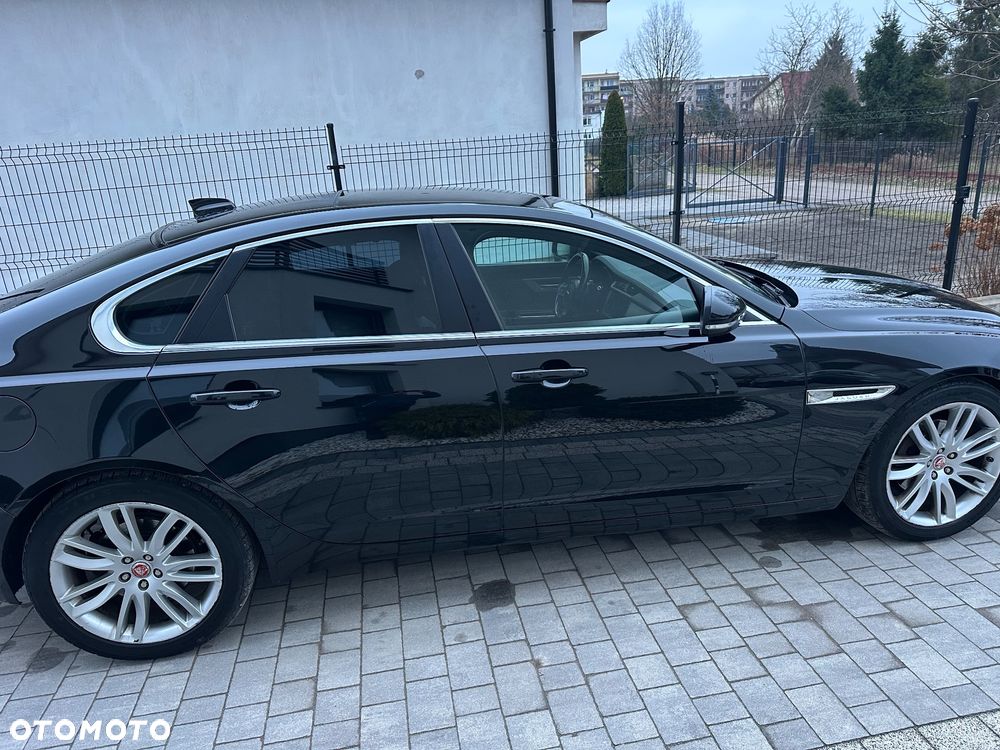 Jaguar XF 2.0 i4D Prestige - 7
