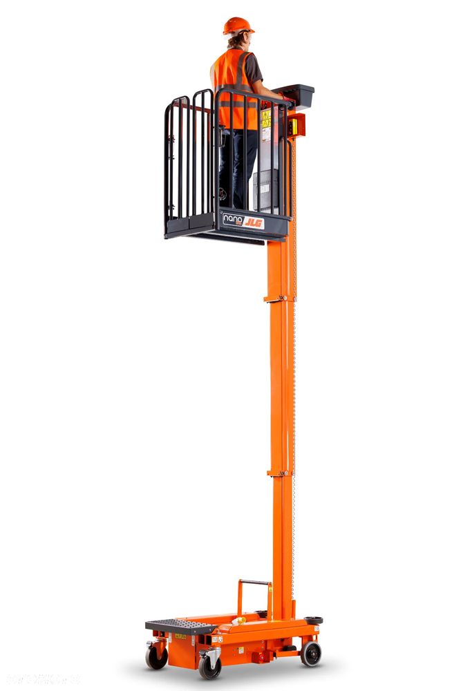 JLG Nano 35 - 3
