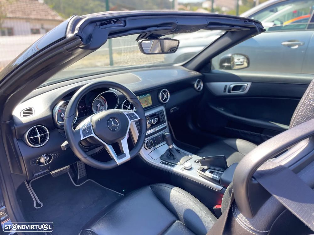 Mercedes-Benz SLK 200 (BlueEFFICIENCY) 7G-TRONIC — fotografia 9