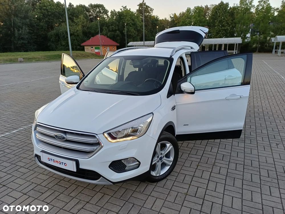 Ford Kuga - 2