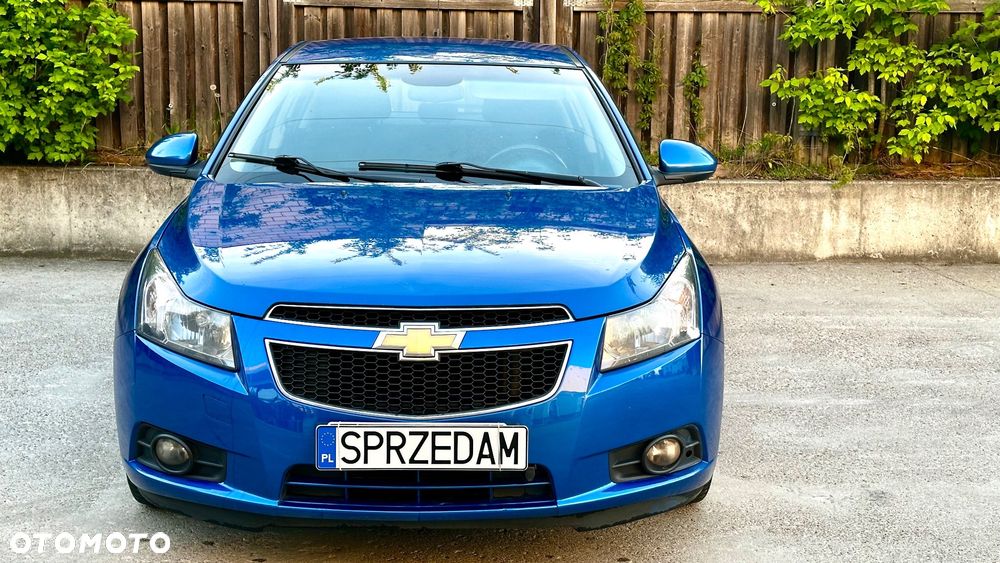 Chevrolet Cruze 1.6 LT - 8