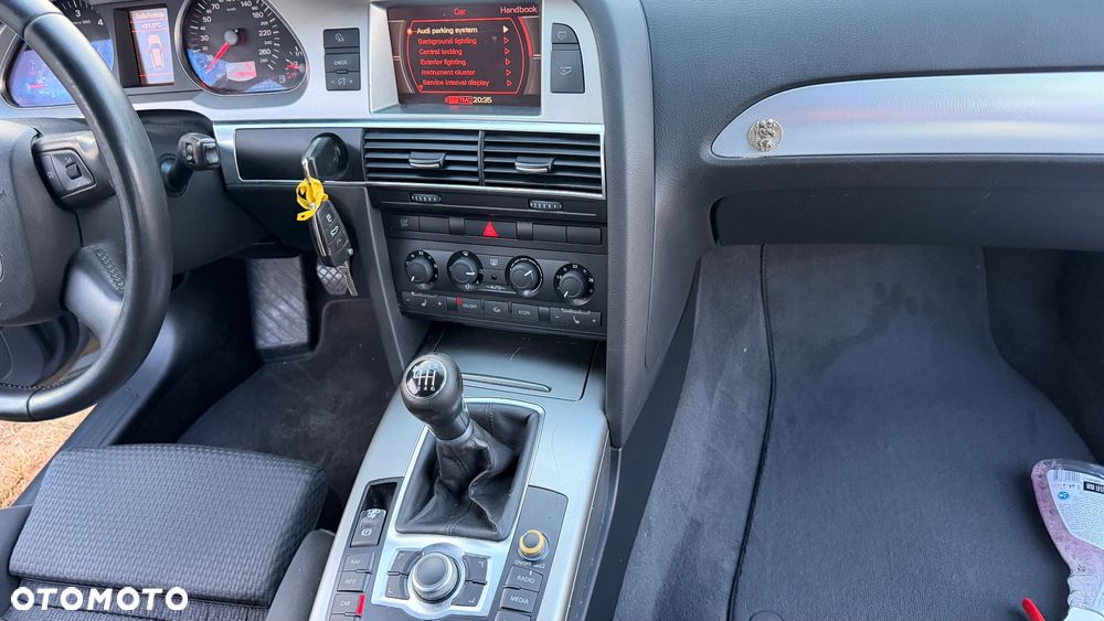 Audi A6 Avant - 26