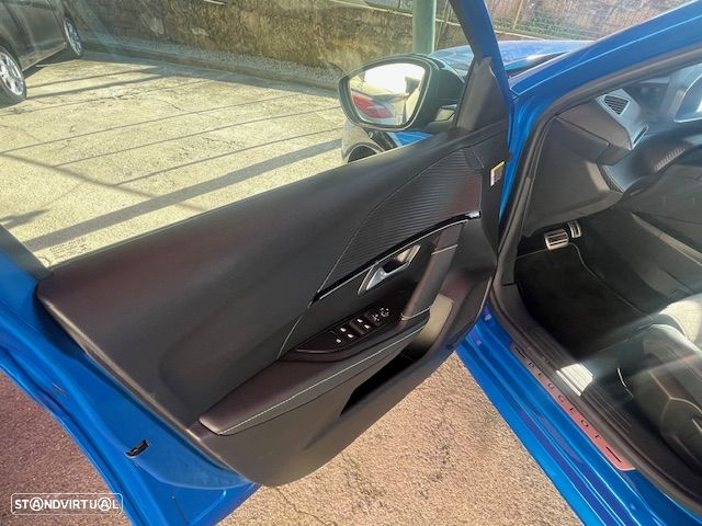 Peugeot e-208 GT Pack - 8