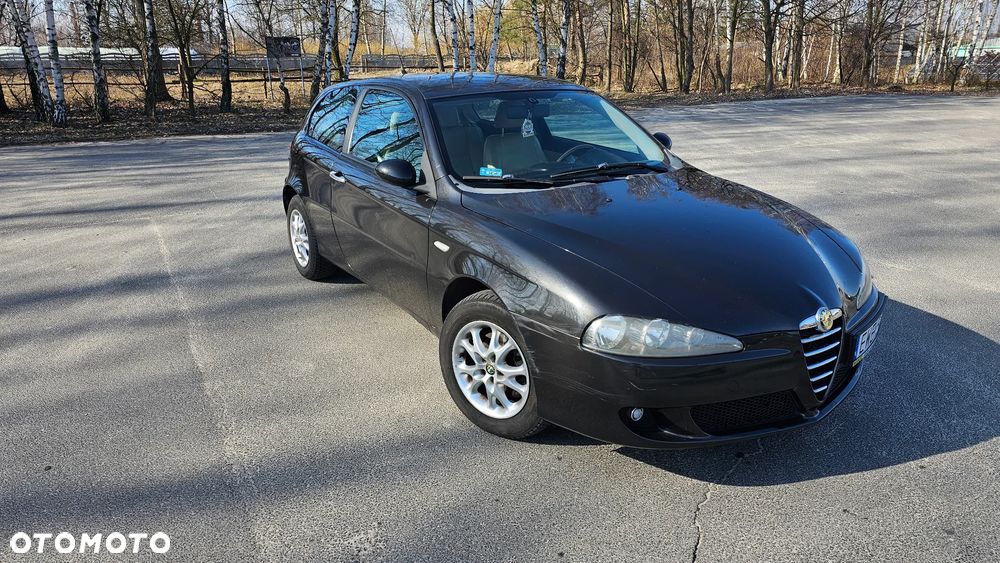 Alfa Romeo 147 1.6 Twin Spark ECO Sportiva - 10