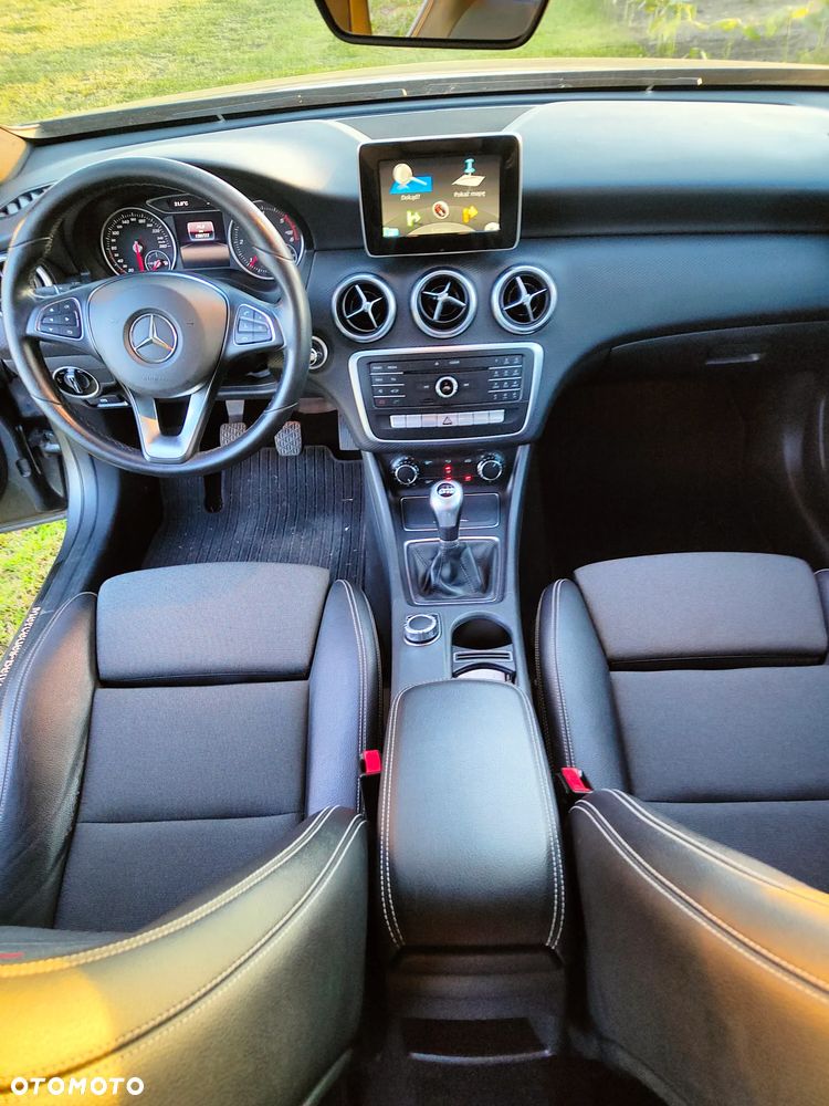 Mercedes-Benz Klasa A 160 d Activity Edition - 17