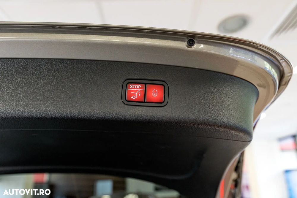 Mercedes-Benz GLC 300 e 4MATIC - 21