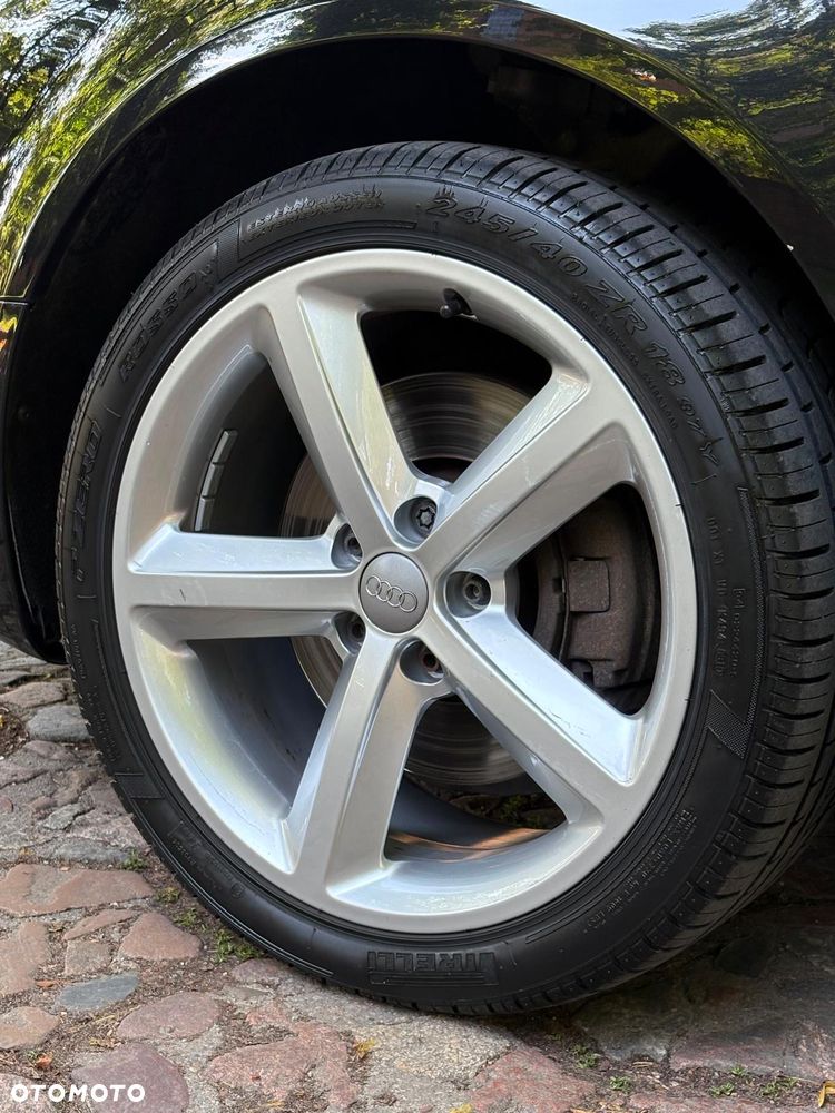 Audi A6 Avant - 4