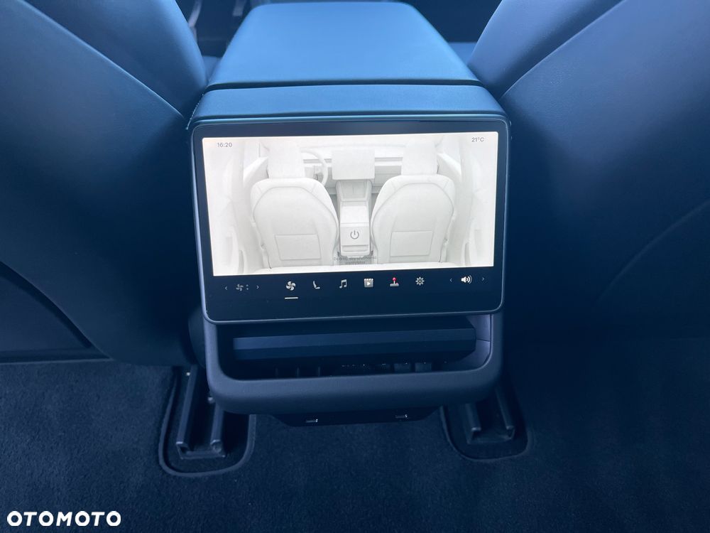 Tesla Model 3 Long Range RWD - 23