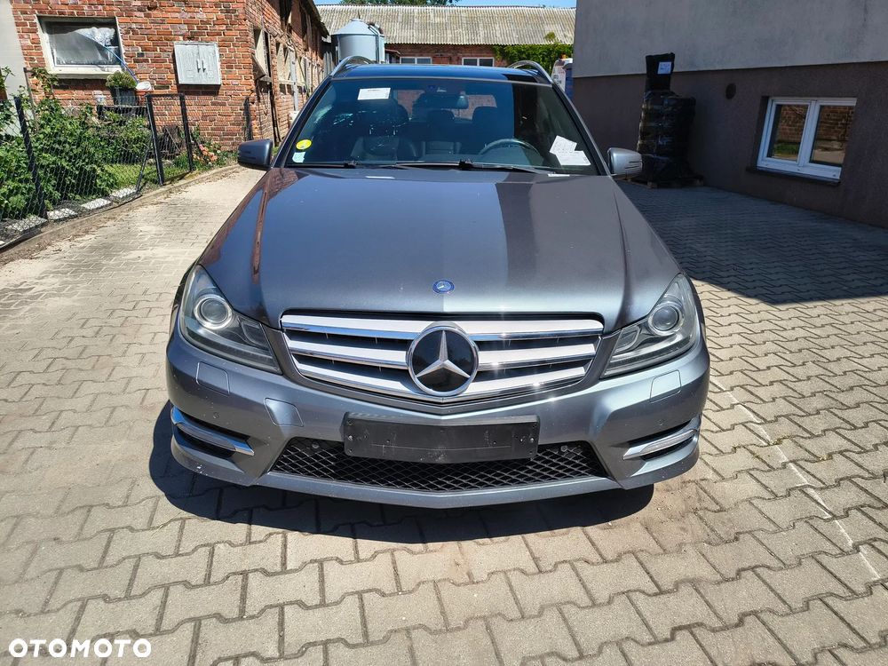 Mercedes-Benz Klasa C 220 (BlueTEC) d BlueEFFICIENCY Edition 7G-TRONIC Avantgarde - 2