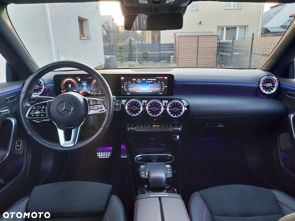Mercedes-Benz CLA 250 4Matic 7G-DCT AMG Line - 19