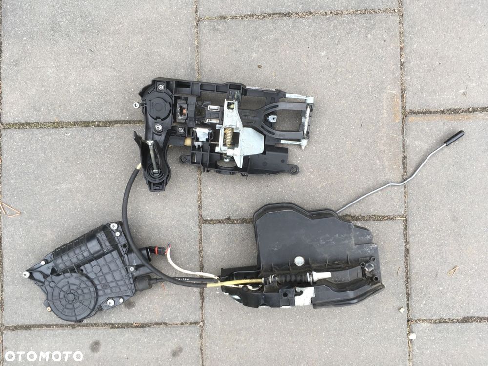 KOMPLETNY ZAMEK BMW F01 F10 7185689