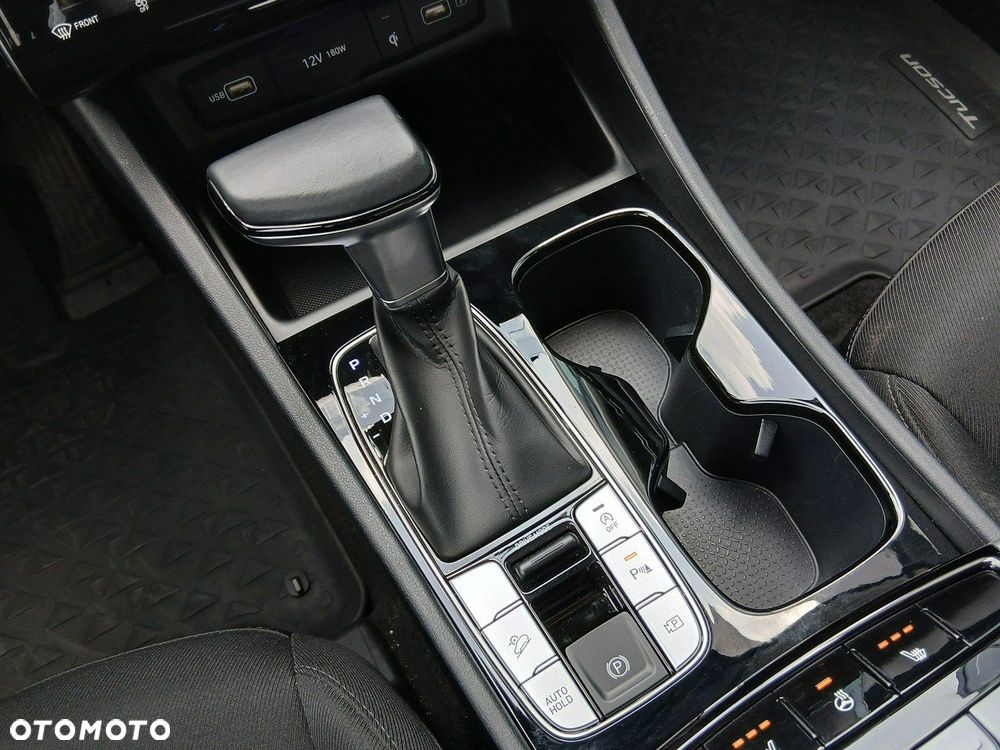 Hyundai Tucson 1.6 T-GDi Executive 2WD DCT - 22