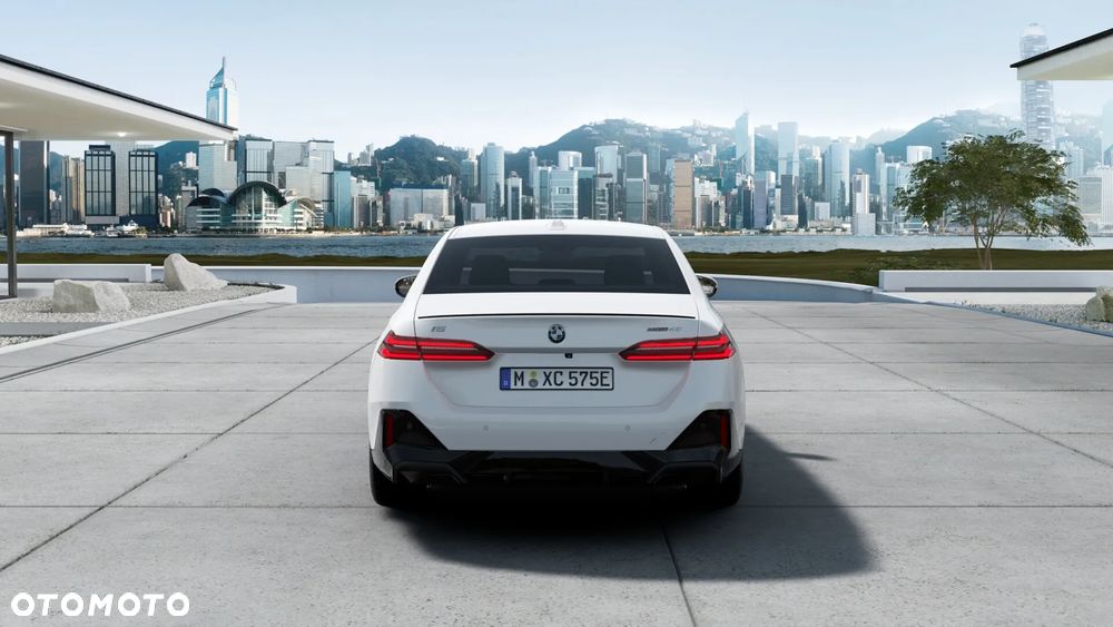 BMW i5 83.9kWh eDrive40 M Sport - 6