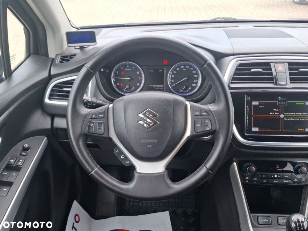 Suzuki SX4 S-Cross 1.0 T Premium - 9
