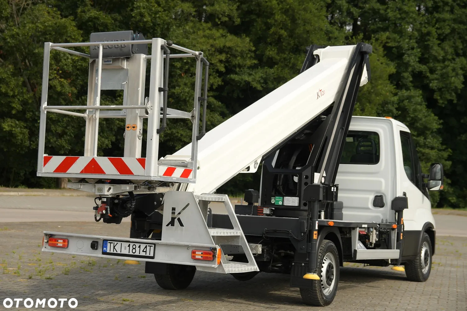 Iveco DAILY 35-140 * ZWYŻKA KLUBB * KT 20 * 4 tyś km! Pojazd Specjalistyczny ! - 10
