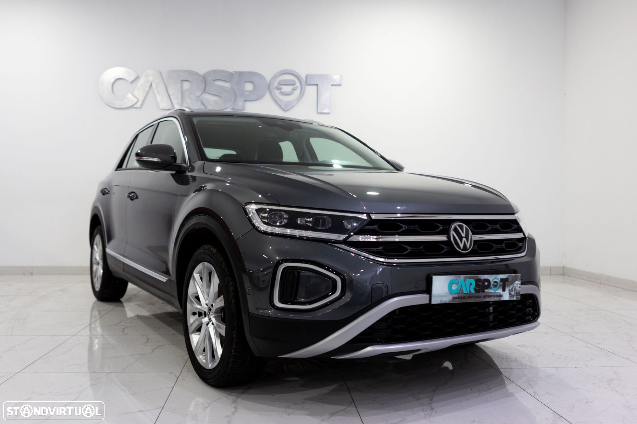 VW T-Roc 1.5 TSI Life DSG - 1