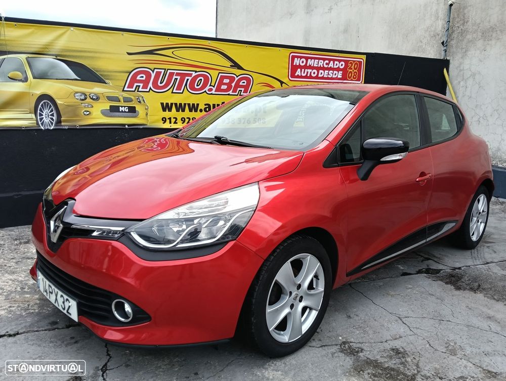 Renault Clio 1.5 dCi Dynamique S - 1