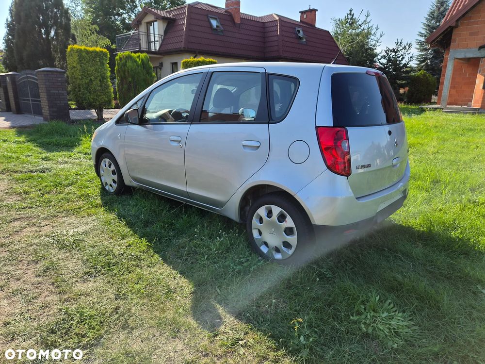 Mitsubishi Colt - 15