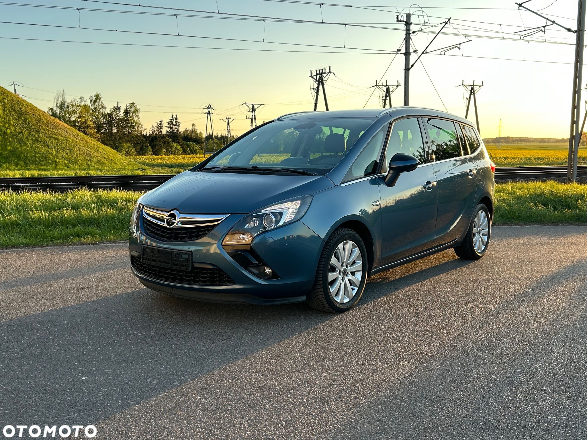Opel Zafira - 1